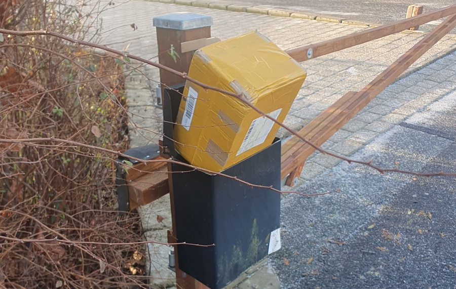 Postnord är inte lämpliga att dela ut paket!