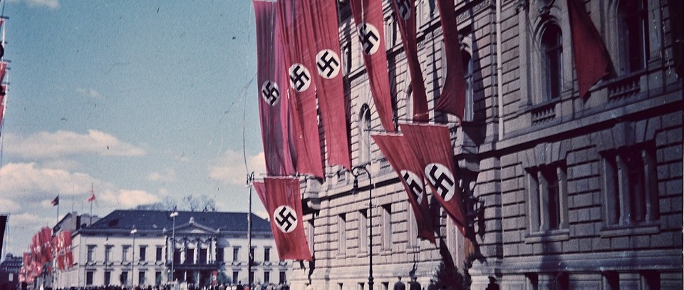 Vi drivs mer och mer mot fascism